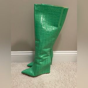 Schultz Emerald Green Wedge Pointed toe Boots